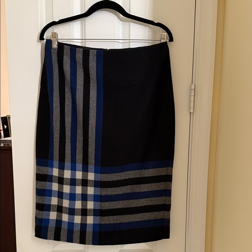 Talbots Elegant Black and Blue Plaid Pencil Skirt